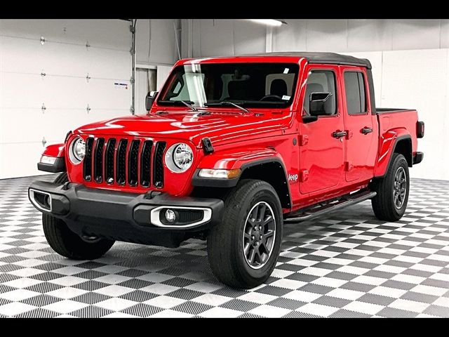 2022 Jeep Gladiator Overland