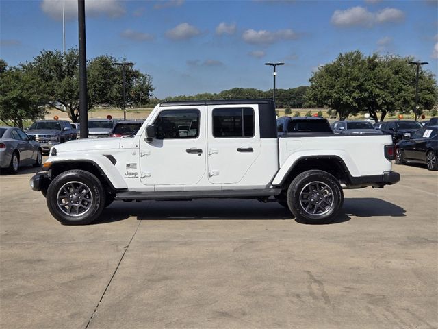 2022 Jeep Gladiator Overland