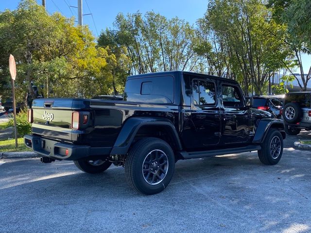 2022 Jeep Gladiator Overland