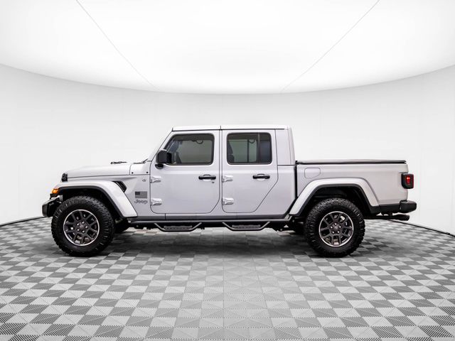 2022 Jeep Gladiator Overland