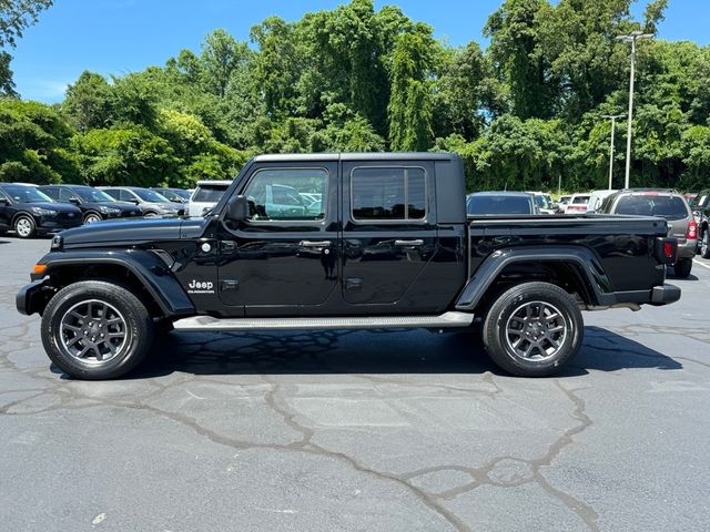 2022 Jeep Gladiator Overland