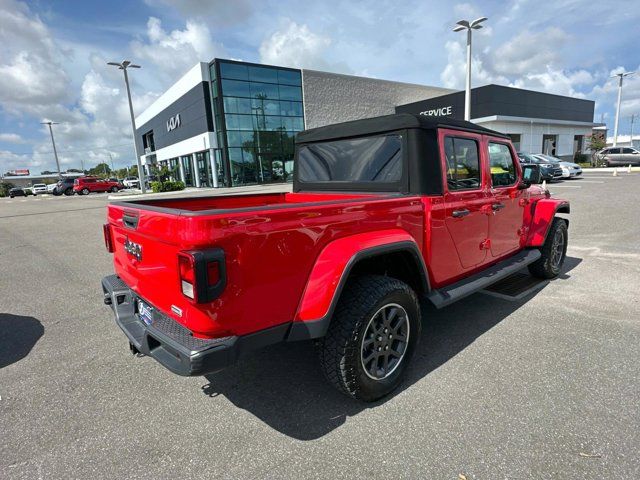 2022 Jeep Gladiator Overland