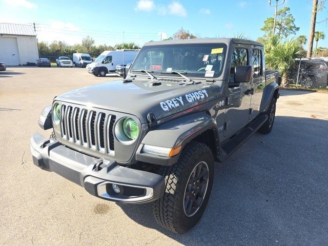 2022 Jeep Gladiator Overland