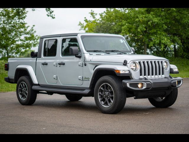 2022 Jeep Gladiator Overland