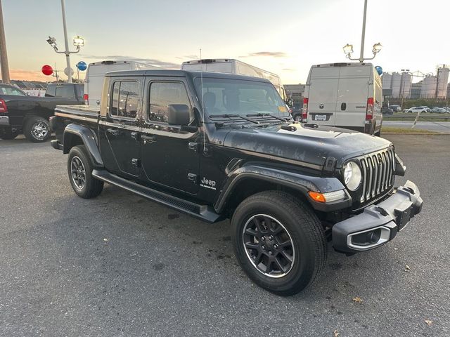 2022 Jeep Gladiator Overland