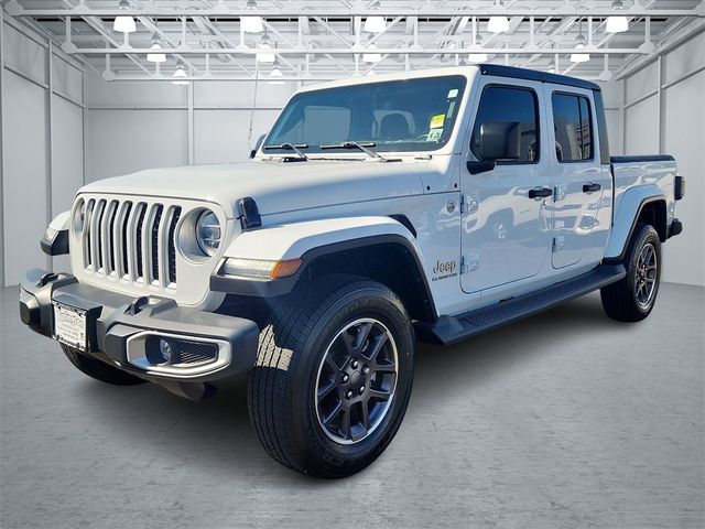 2022 Jeep Gladiator Overland