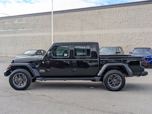 2022 Jeep Gladiator Overland