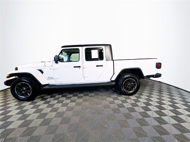 2022 Jeep Gladiator Overland