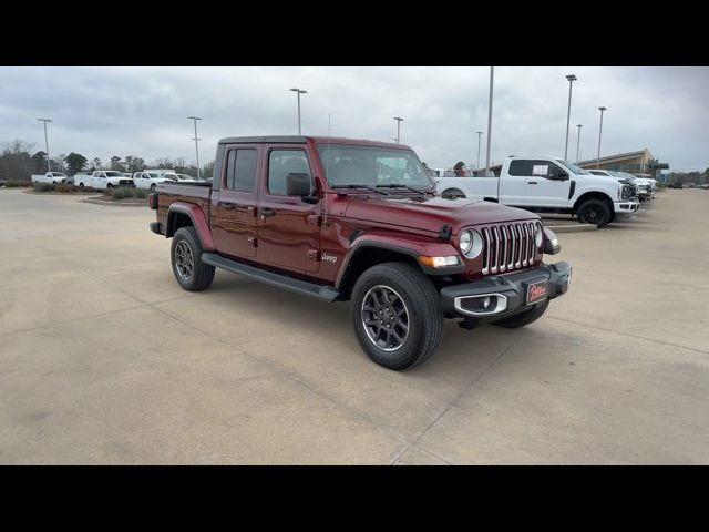 2022 Jeep Gladiator Overland