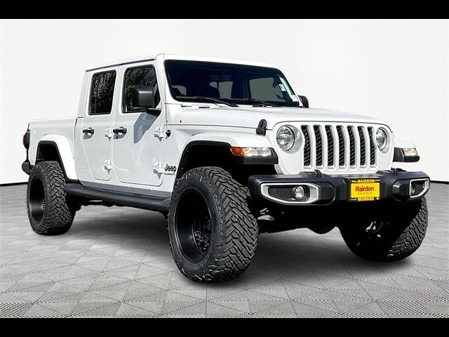 2022 Jeep Gladiator Overland