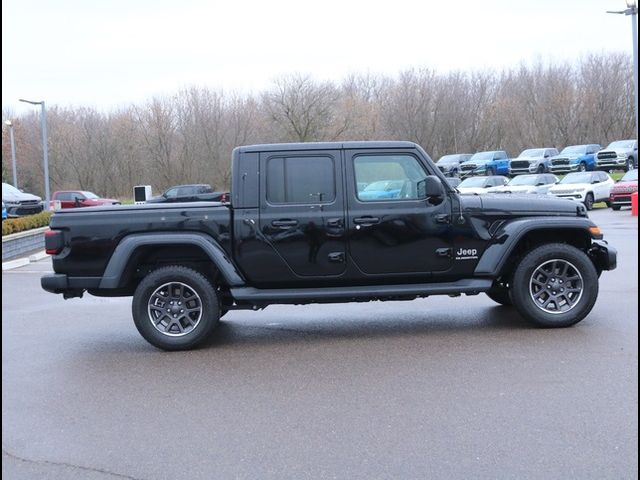 2022 Jeep Gladiator Overland