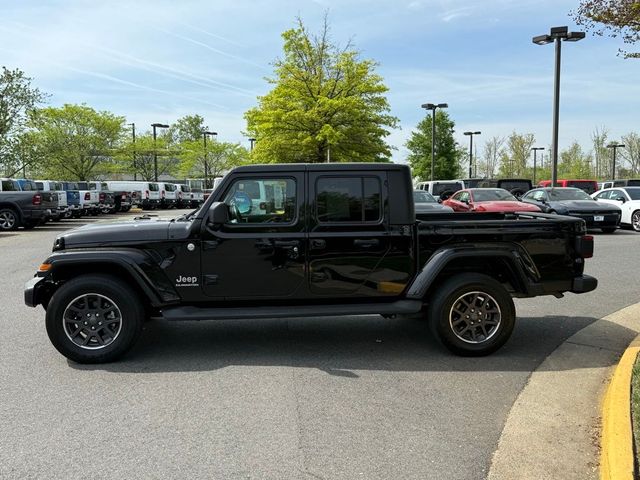 2022 Jeep Gladiator Overland