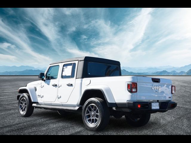 2022 Jeep Gladiator Overland