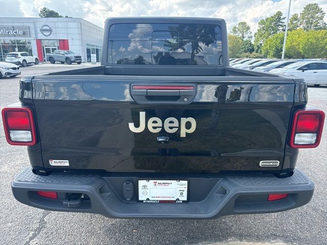 2022 Jeep Gladiator Overland