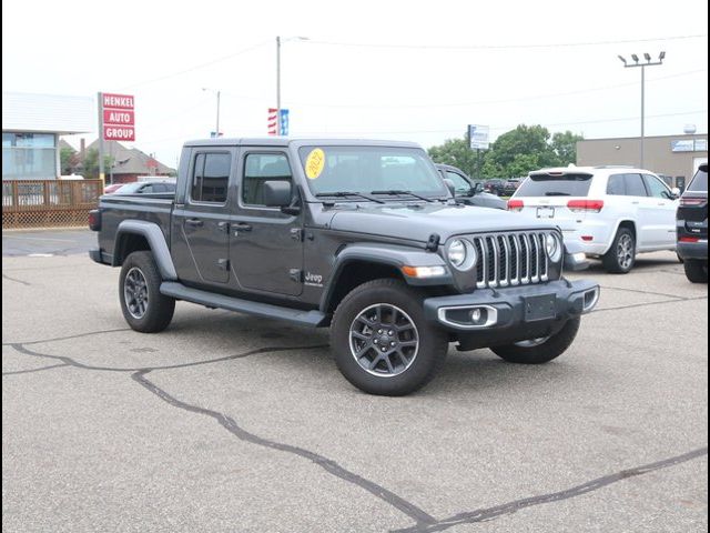 2022 Jeep Gladiator Overland