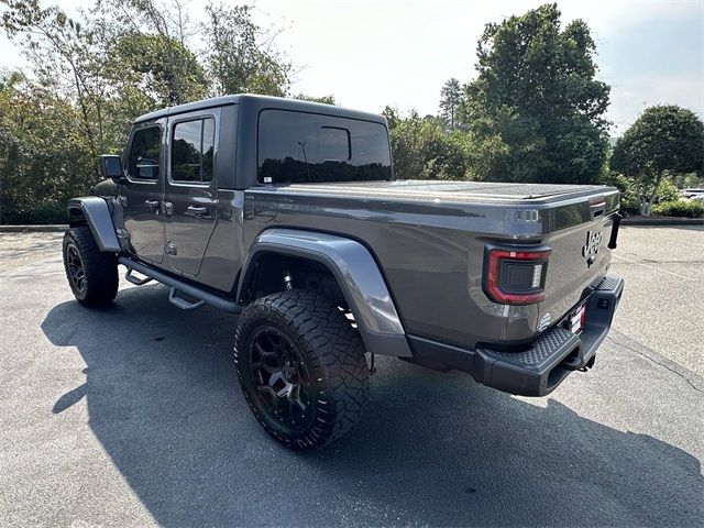 2022 Jeep Gladiator Overland