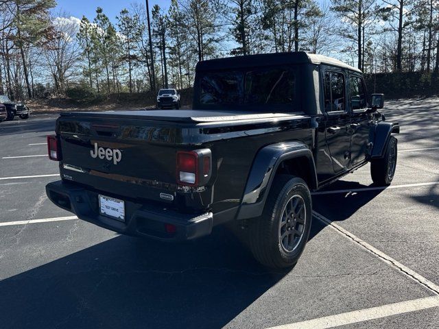 2022 Jeep Gladiator Overland