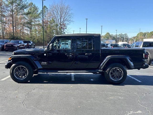 2022 Jeep Gladiator Overland