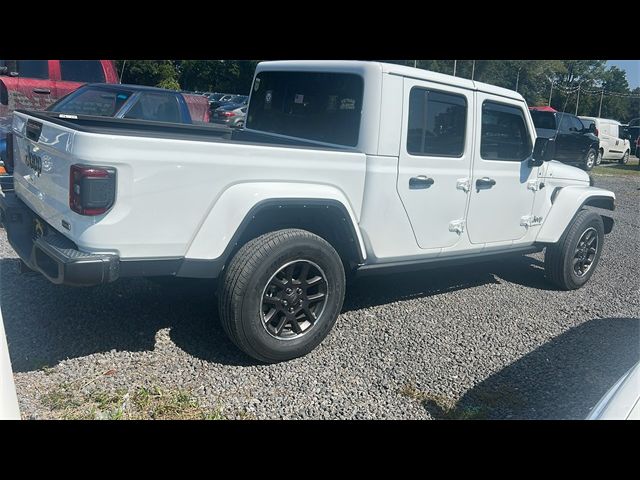 2022 Jeep Gladiator Overland