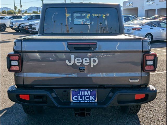 2022 Jeep Gladiator Overland