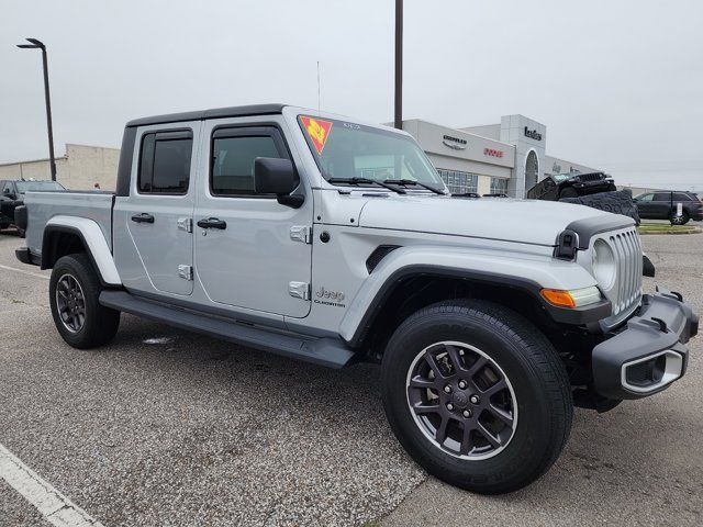 2022 Jeep Gladiator Overland