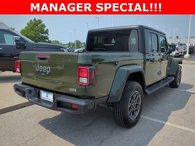 2022 Jeep Gladiator Overland