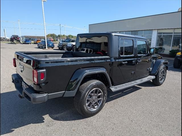 2022 Jeep Gladiator Overland