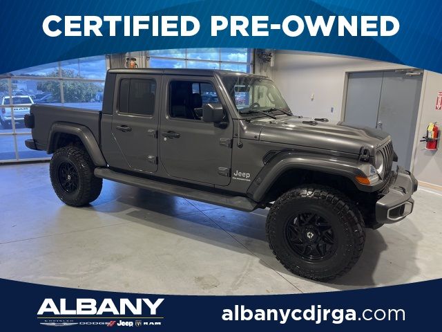 2022 Jeep Gladiator Overland