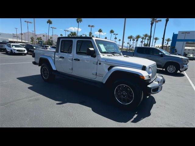 2022 Jeep Gladiator Overland