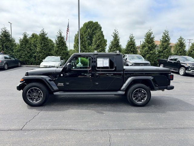 2022 Jeep Gladiator Overland