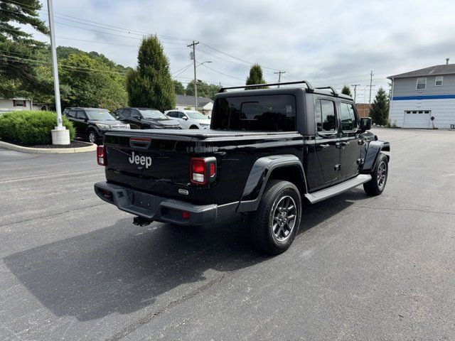 2022 Jeep Gladiator Overland