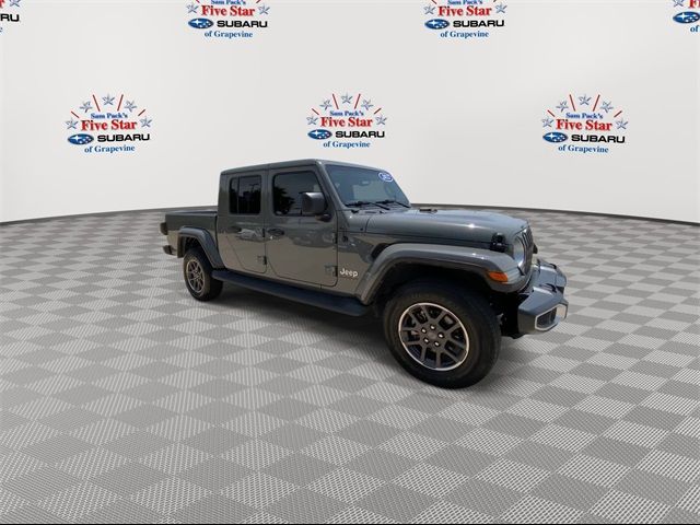 2022 Jeep Gladiator Overland