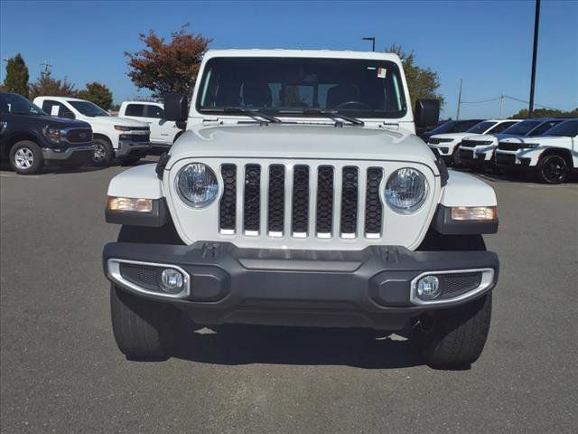 2022 Jeep Gladiator Overland