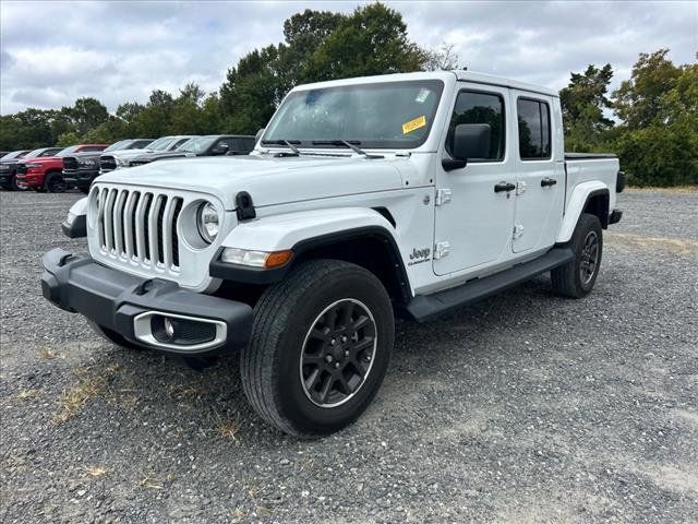 2022 Jeep Gladiator Overland