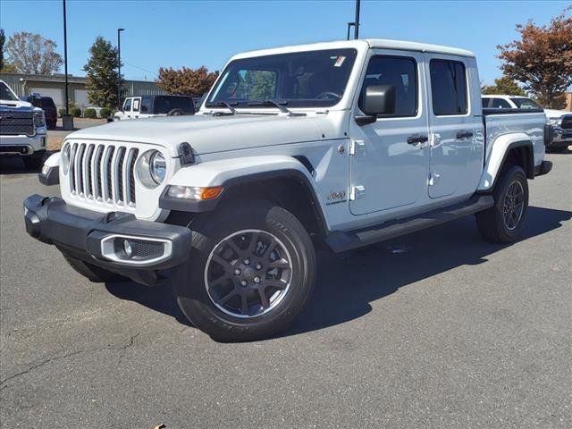 2022 Jeep Gladiator Overland