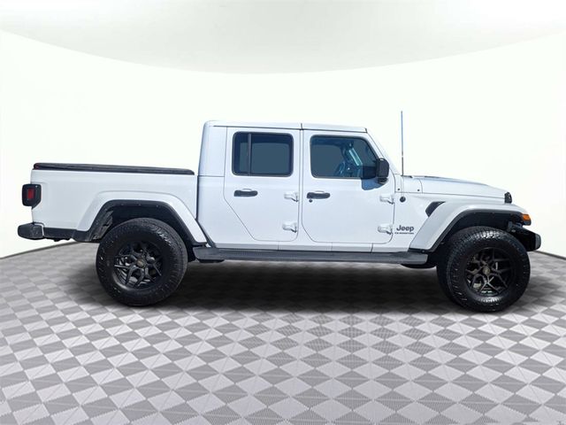 2022 Jeep Gladiator Overland