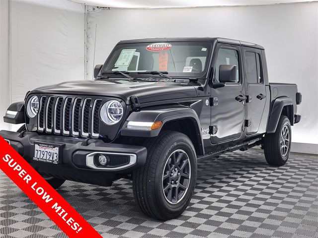 2022 Jeep Gladiator Overland