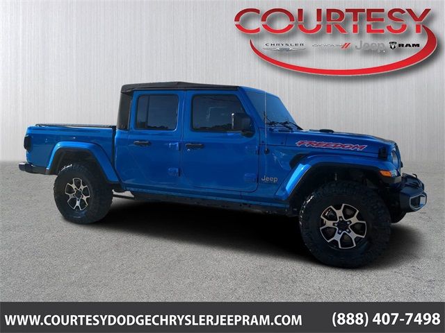 2022 Jeep Gladiator Overland