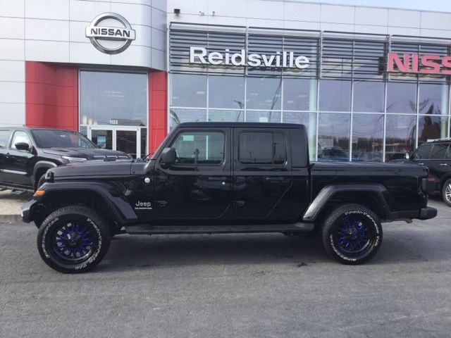 2022 Jeep Gladiator Overland