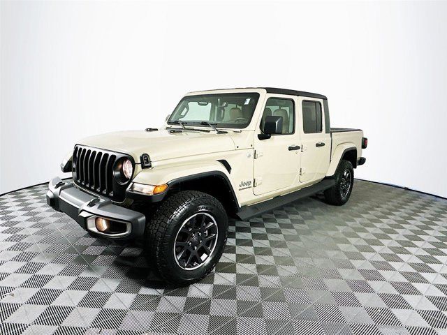 2022 Jeep Gladiator Overland