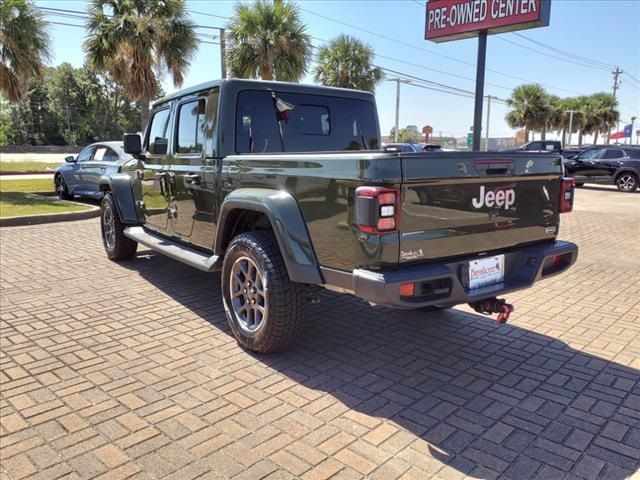 2022 Jeep Gladiator Overland