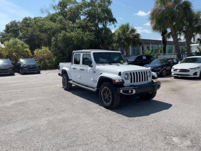 2022 Jeep Gladiator Overland