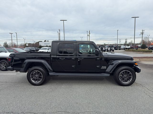 2022 Jeep Gladiator Overland
