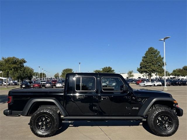 2022 Jeep Gladiator Overland