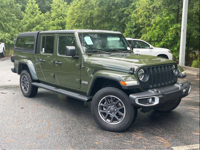 2022 Jeep Gladiator Overland