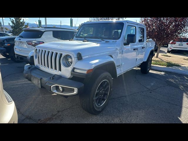 2022 Jeep Gladiator Overland