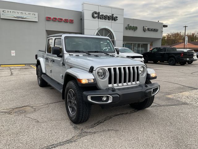 2022 Jeep Gladiator Overland