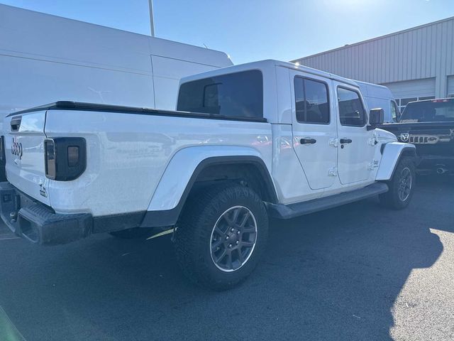 2022 Jeep Gladiator Overland