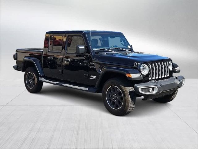 2022 Jeep Gladiator Overland