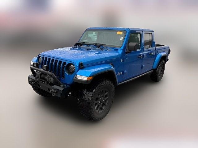 2022 Jeep Gladiator Overland